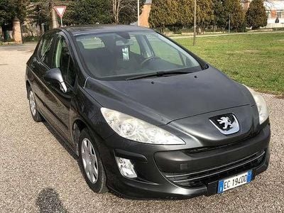 Usata Peugeot 308 Premium 90 CV (66 kW) 2010 Berlina