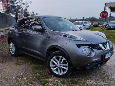 Usata Nissan Juke Tekna 110 CV (80 kW) 2015 Grigio SUV