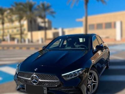Begagnad Mercedes 200 AMG line 163 HK (119 kW) 2023 Svart Sedan