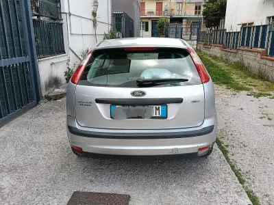 Usata Ford Focus 116 CV (85 kW) 2006 Berlina