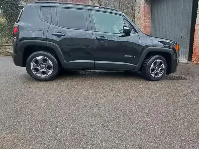 Usata Jeep Renegade Longitude 120 CV (88 kW) 2016 Nero SUV