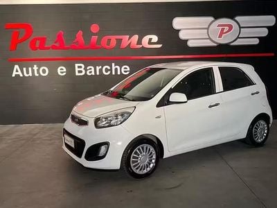 Usata Kia Picanto 67 CV (49 kW) 2015 Bianco Utilitaria