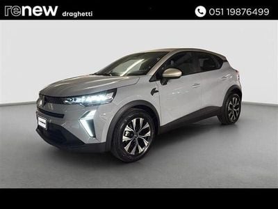 Nuova Renault Captur Evolution 90 CV (66 kW) 2025 Grigio chiaro SUV