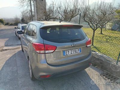 Kia Carens