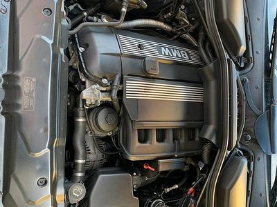 Blu Usata 2004 BMW 525 Berlina | 8500 €