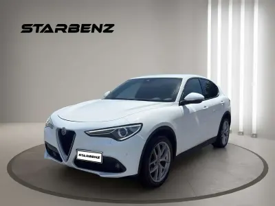 Usata Alfa Romeo Stelvio Super 209 CV (153 kW) 2018 Bianco SUV