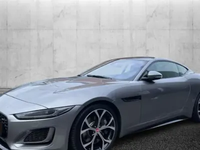 Usata Jaguar F-Type R-Dynamic 300 CV (220 kW) 2022 Grigio Coupé