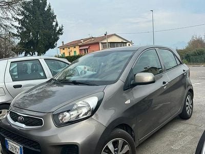 Gebraucht Kia Picanto Active 69 PS (50 kW) 2017 Grau Kleinwagen
