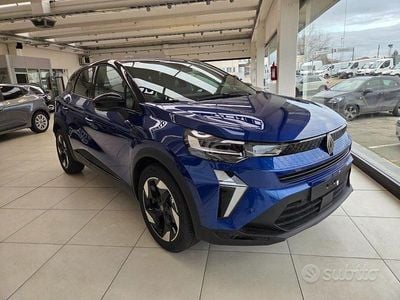 Nuova Renault Captur Techno 100 CV (73 kW) 2025 Grigio SUV