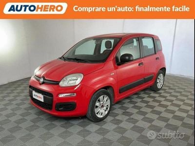 Usata Fiat Panda Easy 70 CV (51 kW) 2017 Rosso Utilitaria