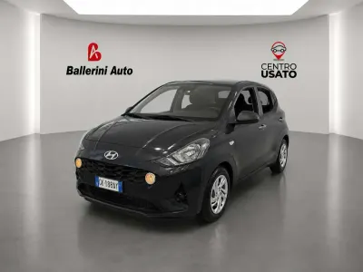 Usata Hyundai i10 Advanced 67 CV (49 kW) 2022 Blu/azzurro Utilitaria
