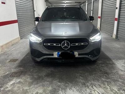 Usata Mercedes GLA200 Premium 150 CV (110 kW) 2020 Grigio SUV