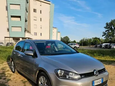 Usata VW Golf VII Comfortline 110 CV (80 kW) 2015 Grigio Berlina
