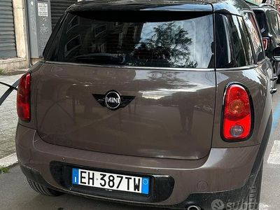 Usata Mini Cooper Countryman 2011 Marrone SUV