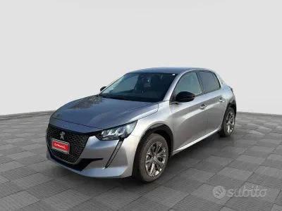 Usata Peugeot e-208