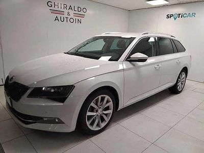 Brugt Skoda Superb Executive 190 HK (139 kW) 2019 Hvid Stationcar