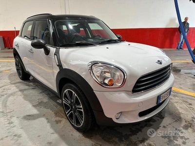 Usata Mini Countryman 122 CV (89 kW) 2014 Bianco SUV