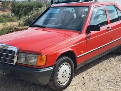 Usata Mercedes 190 118 CV (86 kW) 1991 Rosso Berlina