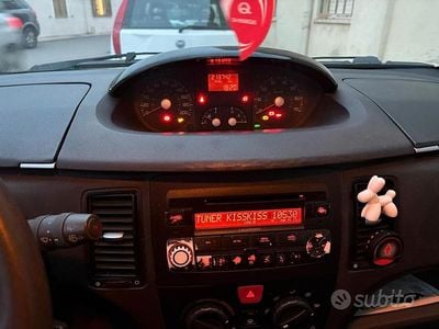 Usata Fiat Idea Active 95 CV (69 kW) 2005 Grigio Monovolume