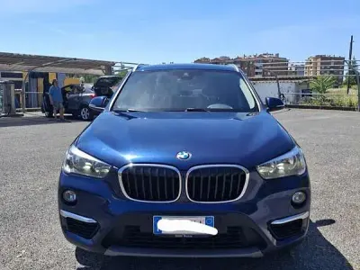 Usata BMW X1 150 CV (110 kW) 2018 Blu SUV
