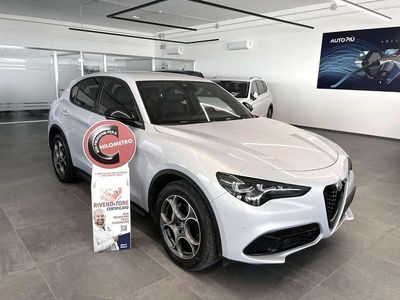 Usata Alfa Romeo Stelvio Sprint 160 CV (117 kW) 2023 Argento SUV
