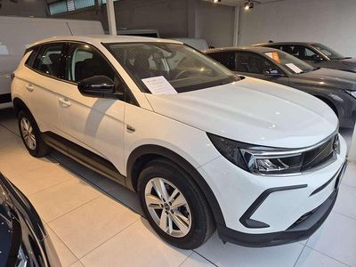 Usata Opel Grandland X Business Elegance 131 CV (96 kW) 2024 Bianco SUV