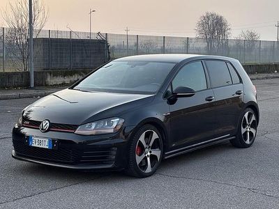 Usata VW Golf VII Pro 230 CV (169 kW) 2014 Nero Berlina