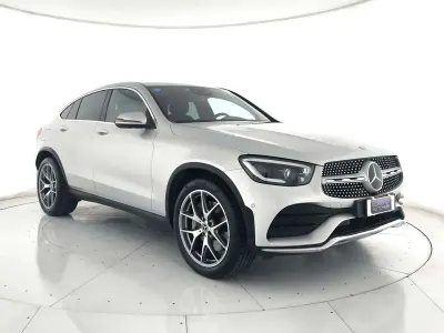 Usata Mercedes GLC300 Premium Plus 245 CV (180 kW) 2020 Argento metallizzato SUV