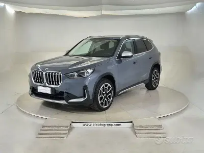 Usata BMW X1 136 CV (100 kW) 2023 Grigio SUV