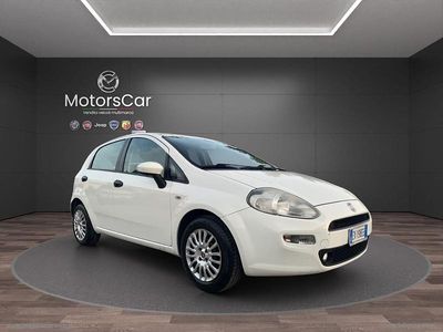 Usata Fiat Punto Street 75 CV (55 kW) 2014 Bianco Berlina