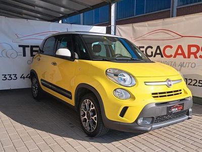 Occasion Fiat 500L Lounge 85 ch (62 kW) 2014 Jaune Monospace