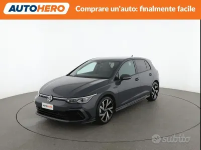 Usata VW Golf VIII R-line 150 CV (110 kW) 2024 Grigio Berlina