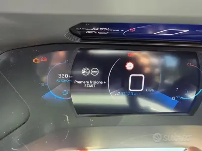 Usata Peugeot 208 102 CV (75 kW) 2020 Nero Utilitaria