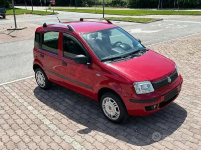 Usata Fiat Panda 77 CV (56 kW) 2012 Rosso Utilitaria