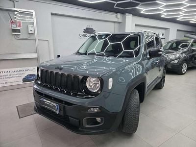 Usata Jeep Renegade Limited 140 CV (102 kW) 2016 Grigio SUV