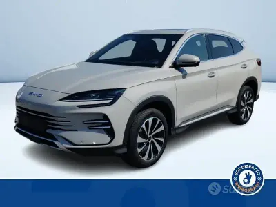 Usata BYD Seal U Boost 218 CV (160 kW) 2026 Beige metallizzato SUV