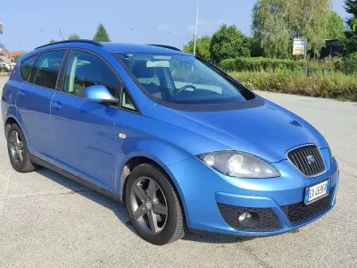 Usata Seat Altea XL I-Tech 105 CV (77 kW) 2014 Bluazzurro Monovolume