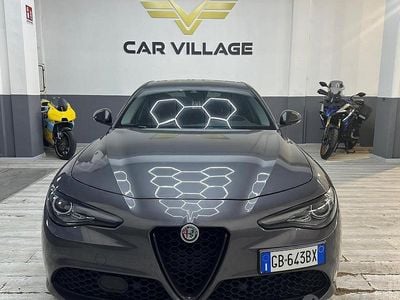 Usata Alfa Romeo Giulia Tech Edition 190 CV (139 kW) 2020 Grigio Berlina