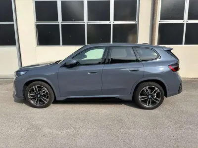 Usata BMW iX1 M Sport 67 kW (92 CV) 2024 Grigio SUV