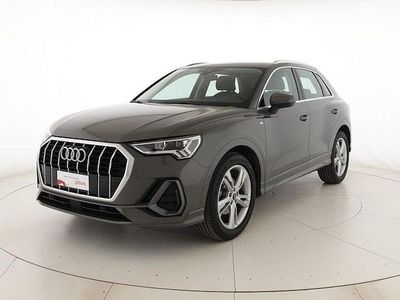 Usata Audi Q3 S-Line 150 CV (110 kW) 2021 Grigio chronos metallizzato SUV