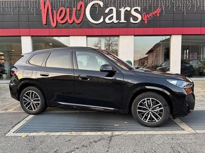 Käytetty BMW X1 M Sport 163 HP (119 kW) 2025 Musta Katumaasturi