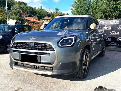 Nuova Mini Cooper Countryman Favoured 150 CV (110 kW) 2026 Verde SUV