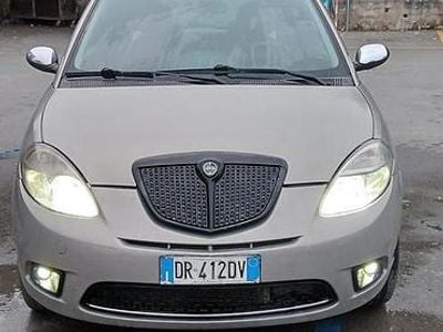 Usata Lancia Ypsilon 90 CV (66 kW) 2008 Beige Utilitaria