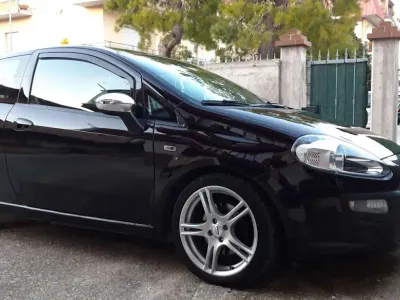 Usata Fiat Punto Evo Sport 95 CV (69 kW) 2011 Utilitaria