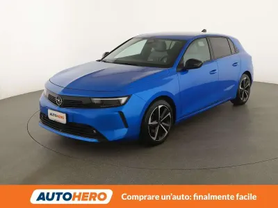 Usata Opel Astra Elegance 131 CV (96 kW) 2023 Blu/azzurro Utilitaria
