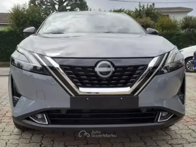 Neu Nissan Qashqai N-Connecta 159 PS (116 kW) 2026 Grau SUV