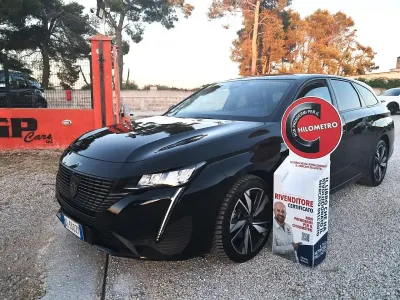Usata Peugeot 308 Allure 130 CV (95 kW) 2023 Nero Station wagon