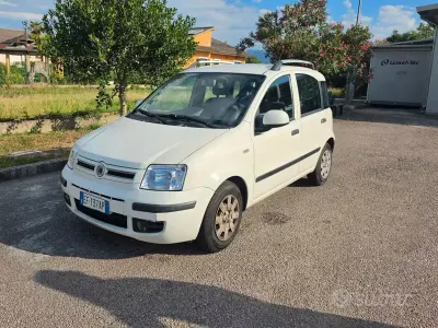 Usata Fiat Panda Dynamic 60 CV (44 kW) 2010 Bianco Utilitaria
