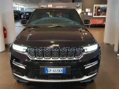 Usata Jeep Grand Cherokee Summit 272 CV (200 kW) 2023 Nero SUV