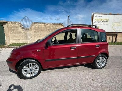 Usata Fiat Panda 70 CV (51 kW) 2006 Utilitaria